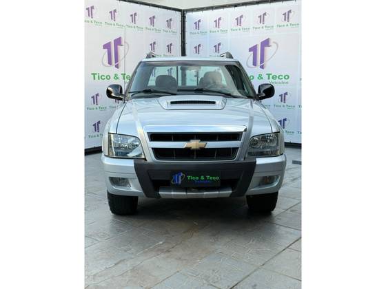 CHEVROLET S10 2.4 ADVANTAGE 4X2 CD 8V FLEX 4P MANUAL